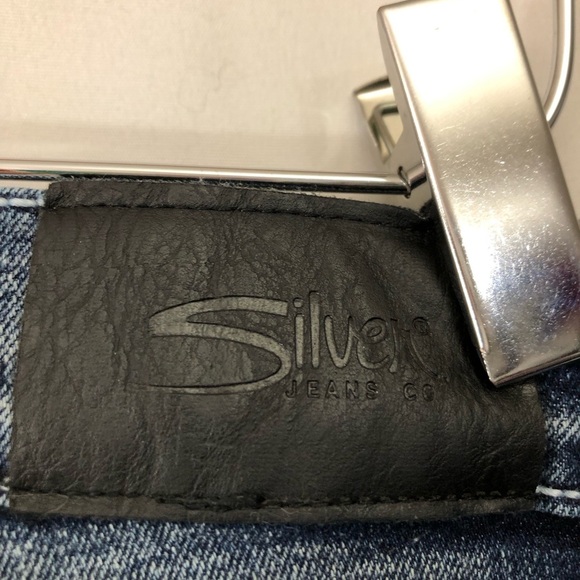 Girls Silver Jeans. 30/26. Has adjustable elastic band waist . - Picture 3 of 10